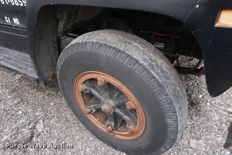 image for item EL9268 1984 Ford F600G conveyor truck