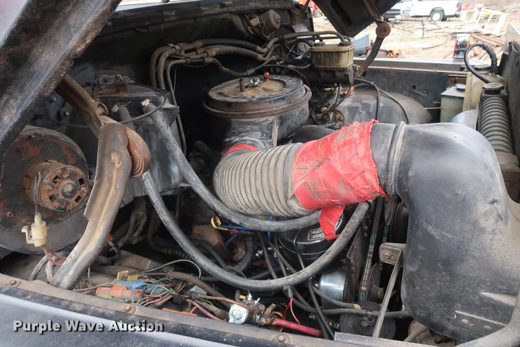 image for item EL9268 1984 Ford F600G conveyor truck