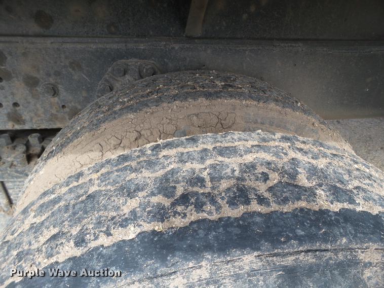 image for item EN9534 1973 Ford 9000 dump truck