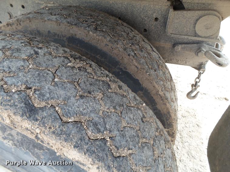 image for item EN9534 1973 Ford 9000 dump truck