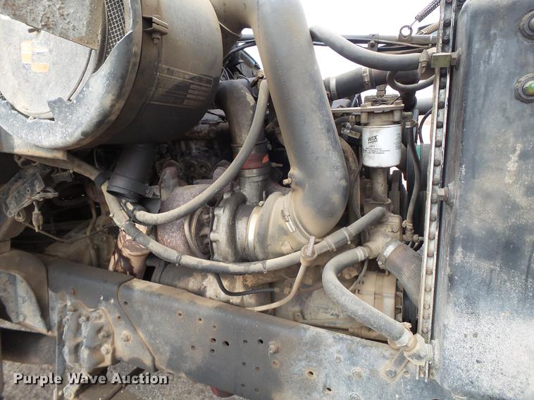 image for item EN9534 1973 Ford 9000 dump truck