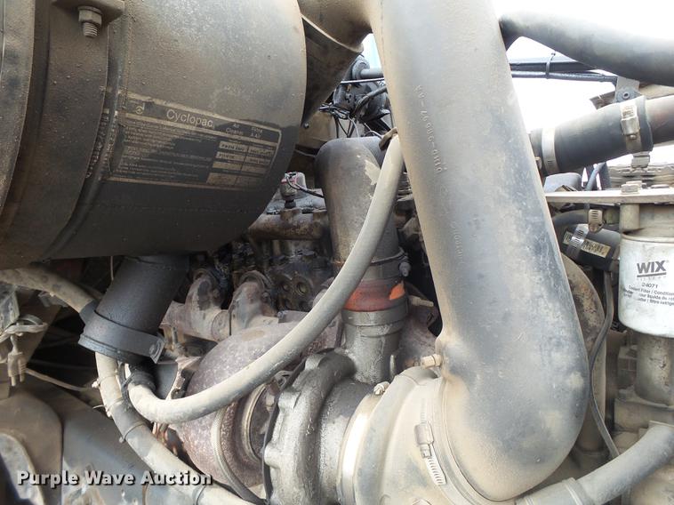 image for item EN9534 1973 Ford 9000 dump truck