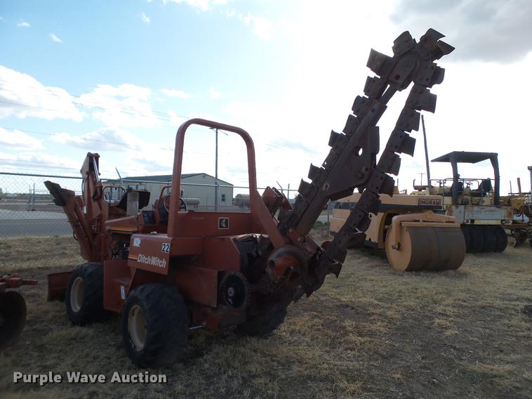 image for item EN9538 Ditch Witch 5110DD trencher
