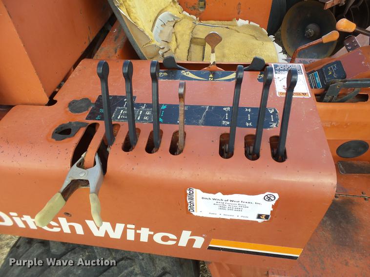 image for item EN9538 Ditch Witch 5110DD trencher