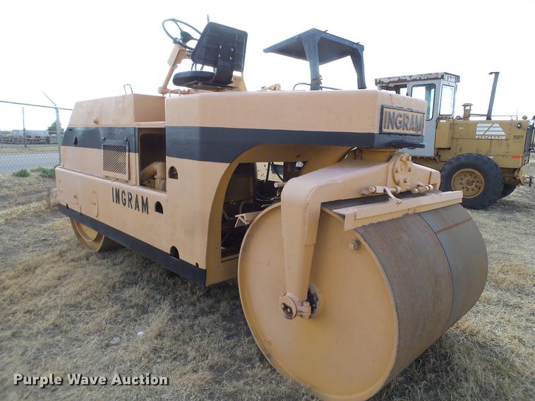 image for item EN9539 Ingram double drum vibratory roller