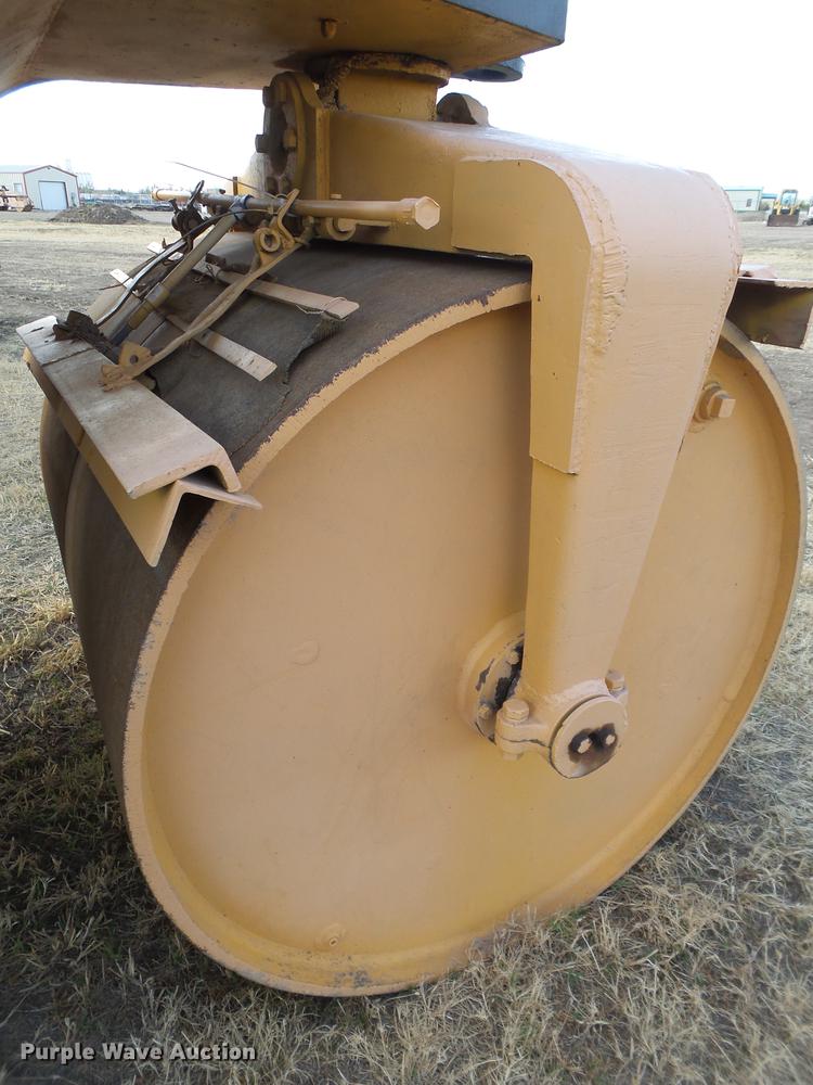 image for item EN9539 Ingram double drum vibratory roller