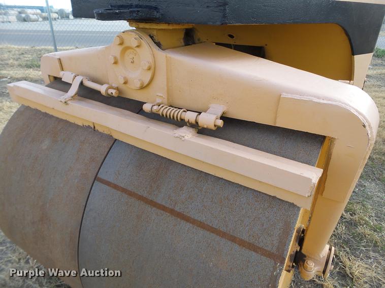 image for item EN9539 Ingram double drum vibratory roller