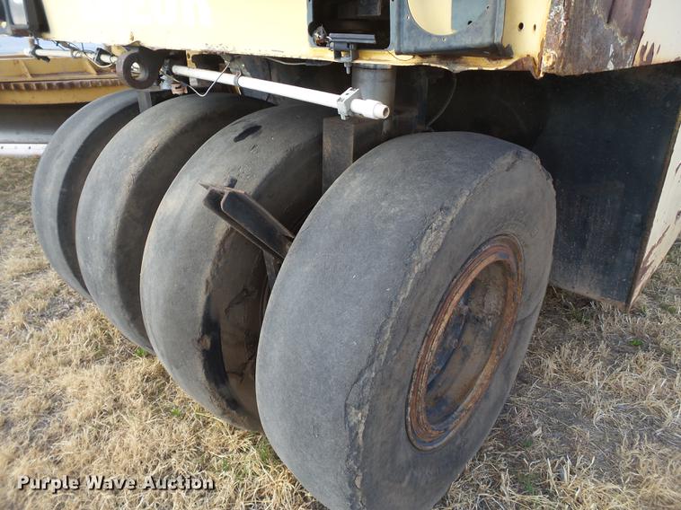 image for item EN9540 Bomag BW20R pneumatic roller