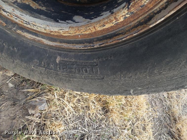 image for item EN9540 Bomag BW20R pneumatic roller