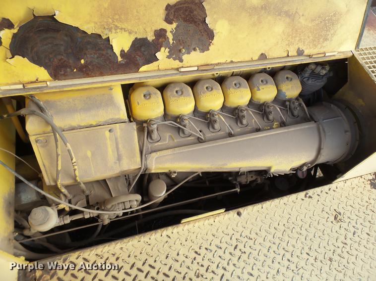 image for item EN9540 Bomag BW20R pneumatic roller