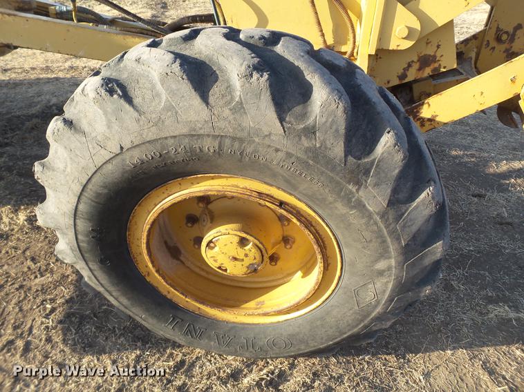 image for item EN9541 1986 Fiat-Allis FG85 motor grader