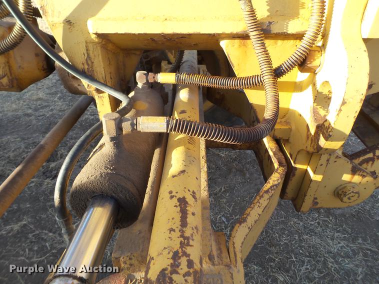 image for item EN9541 1986 Fiat-Allis FG85 motor grader