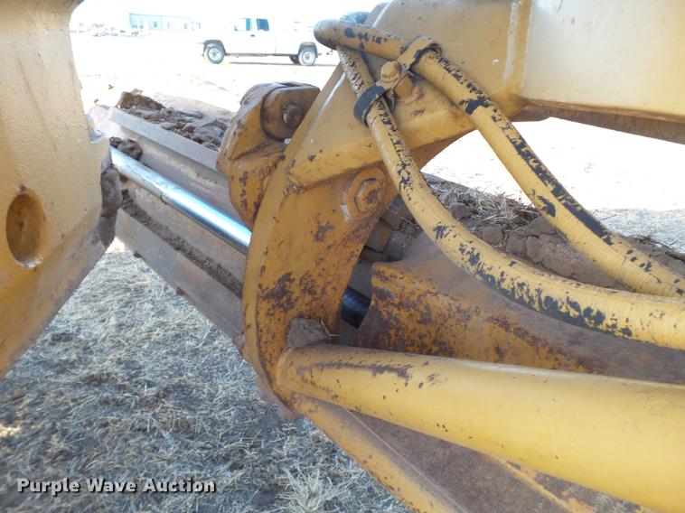 image for item EN9541 1986 Fiat-Allis FG85 motor grader