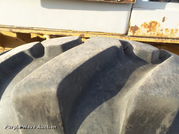 image for item EN9541 1986 Fiat-Allis FG85 motor grader