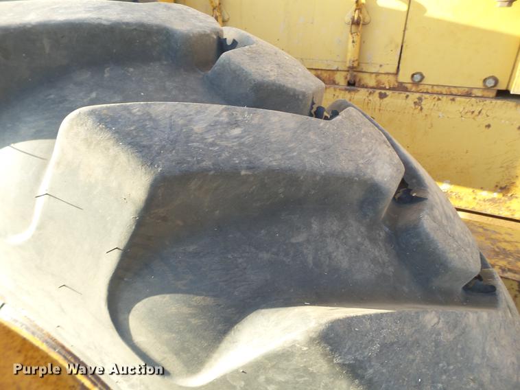 image for item EN9541 1986 Fiat-Allis FG85 motor grader