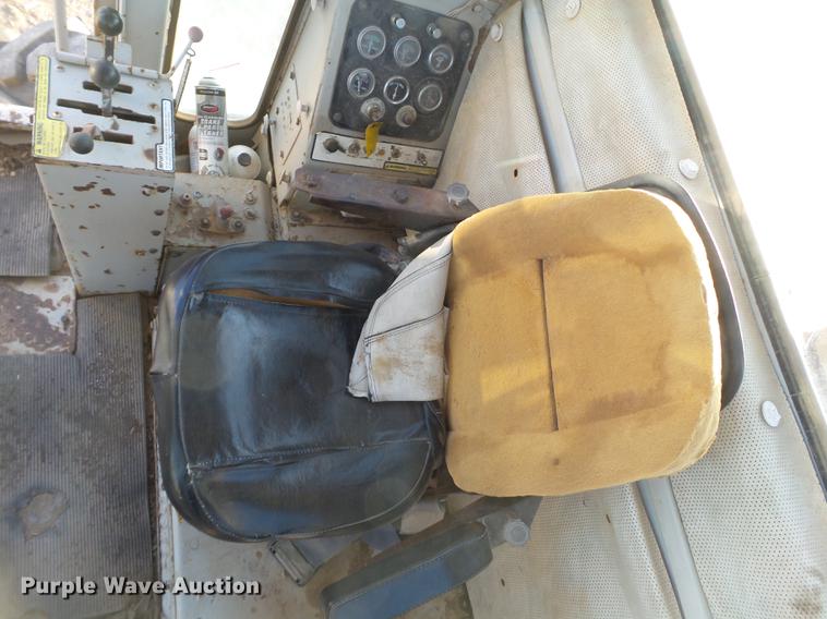 image for item EN9541 1986 Fiat-Allis FG85 motor grader