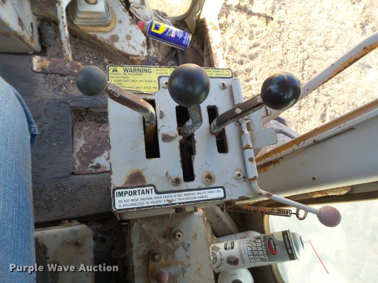 image for item EN9541 1986 Fiat-Allis FG85 motor grader