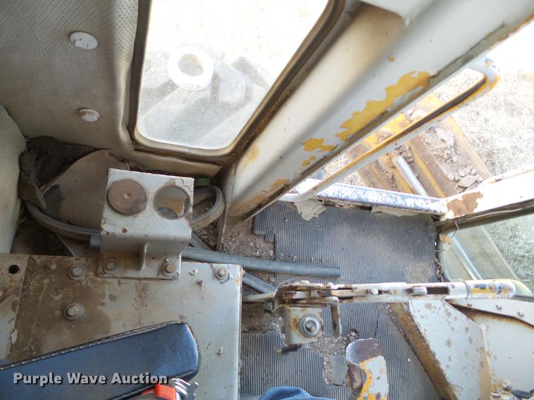 image for item EN9541 1986 Fiat-Allis FG85 motor grader