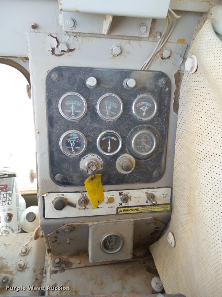 image for item EN9541 1986 Fiat-Allis FG85 motor grader