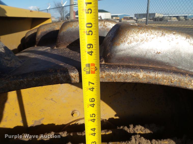 image for item EN9543 Dynapac CA15PD single drum roller