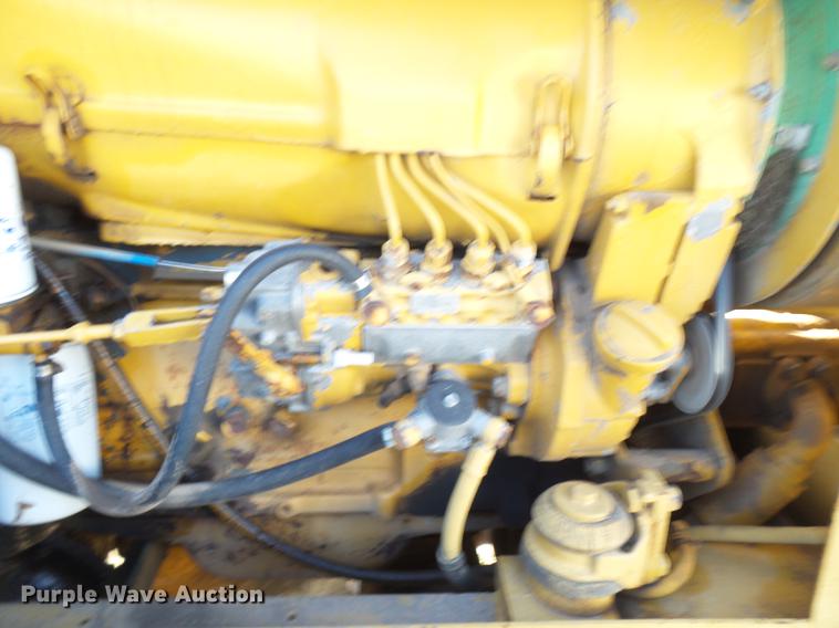 image for item EN9543 Dynapac CA15PD single drum roller