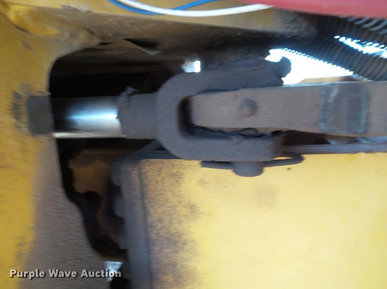 image for item EN9543 Dynapac CA15PD single drum roller