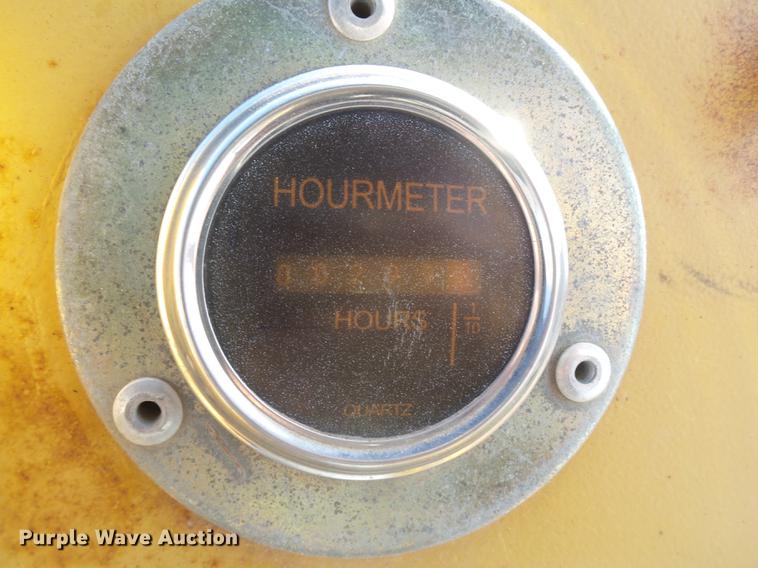 image for item EN9543 Dynapac CA15PD single drum roller