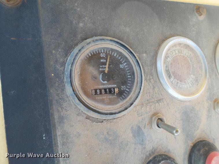 image for item EN9543 Dynapac CA15PD single drum roller