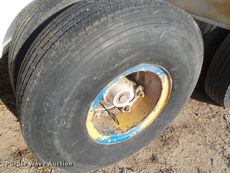 image for item EN9546 1973 lowboy equipment trailer