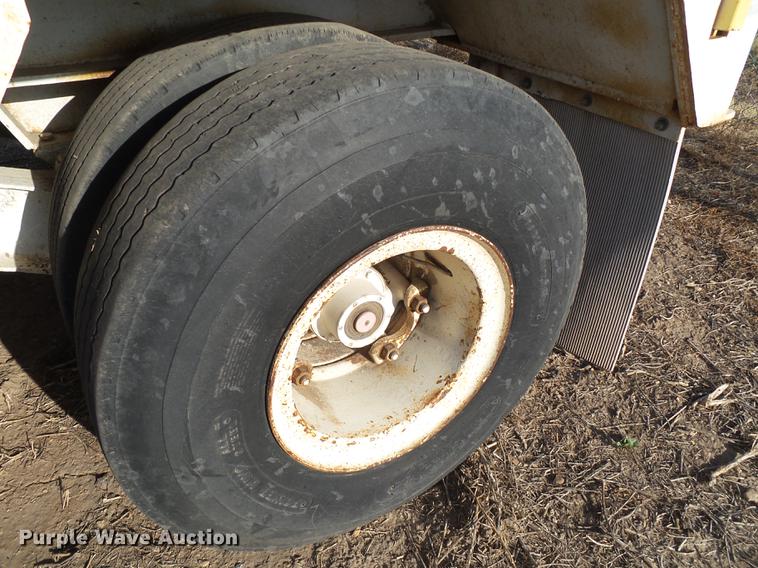 image for item EN9546 1973 lowboy equipment trailer