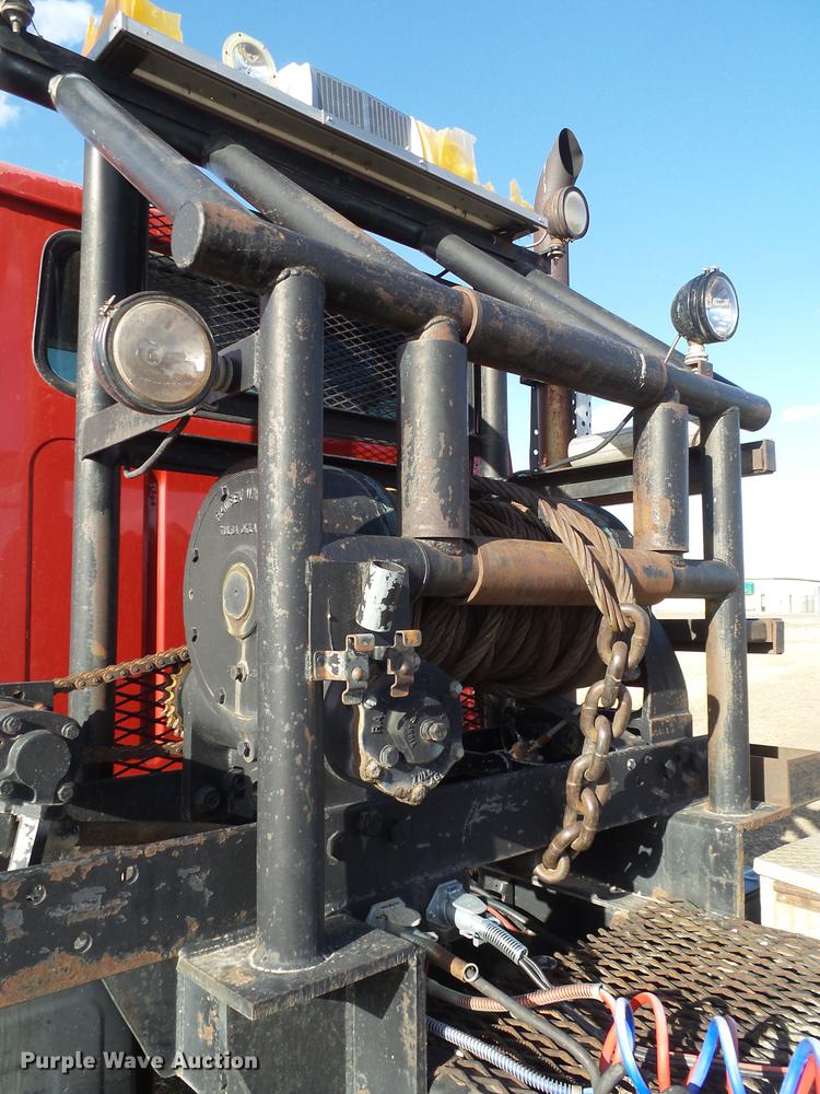 image for item EN9547 1996 International 2674 semi truck