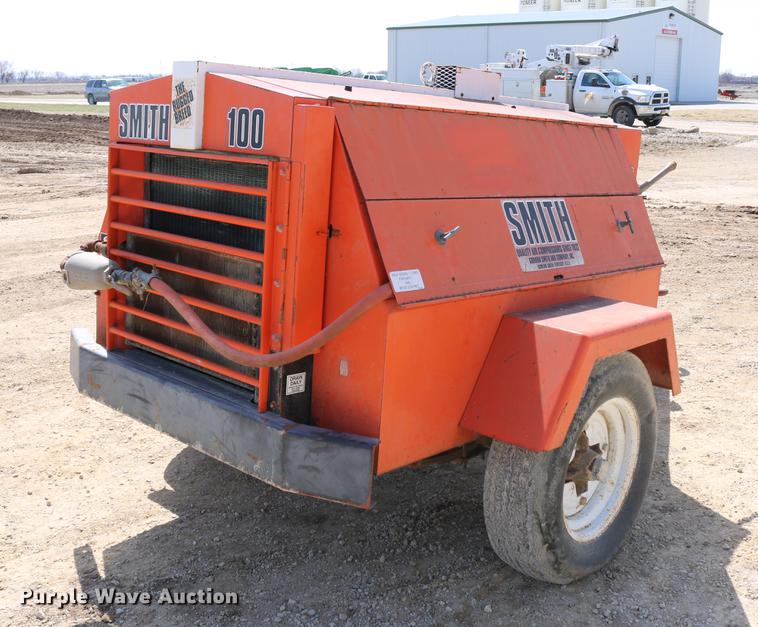 Gordon Smith 100 air compressor in Wamego, KS Item EW9107 sold