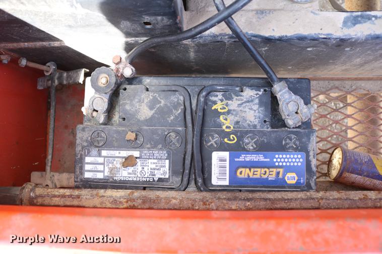 image for item EW9107 Gordon Smith 100 air compressor