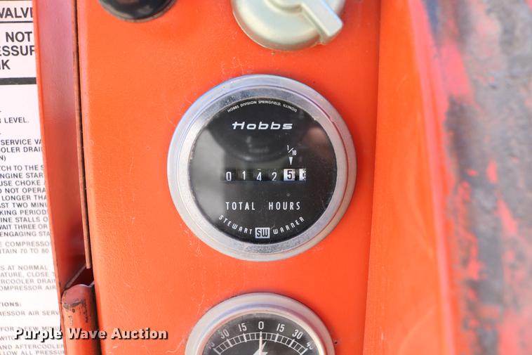 image for item EW9107 Gordon Smith 100 air compressor