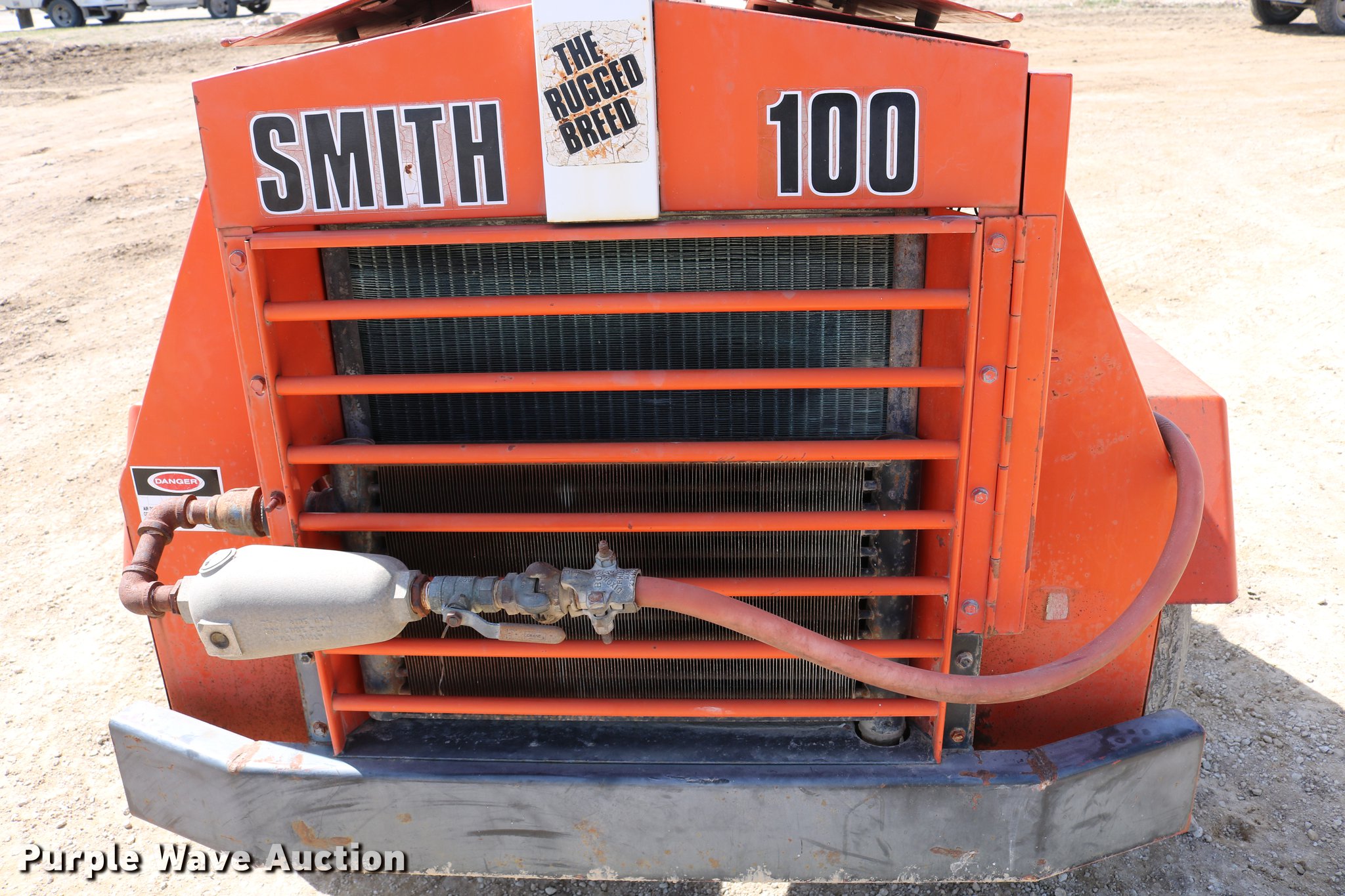 Gordon Smith 100 air compressor in Wamego, KS Item EW9107 sold