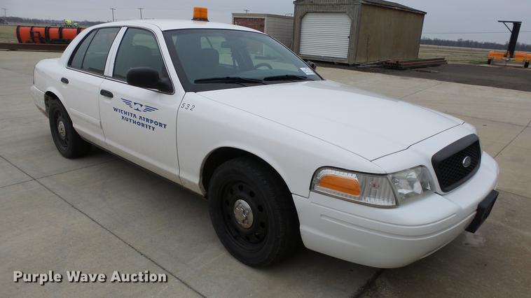 image for item DC3149 2007 Ford Crown Victoria Police Interceptor