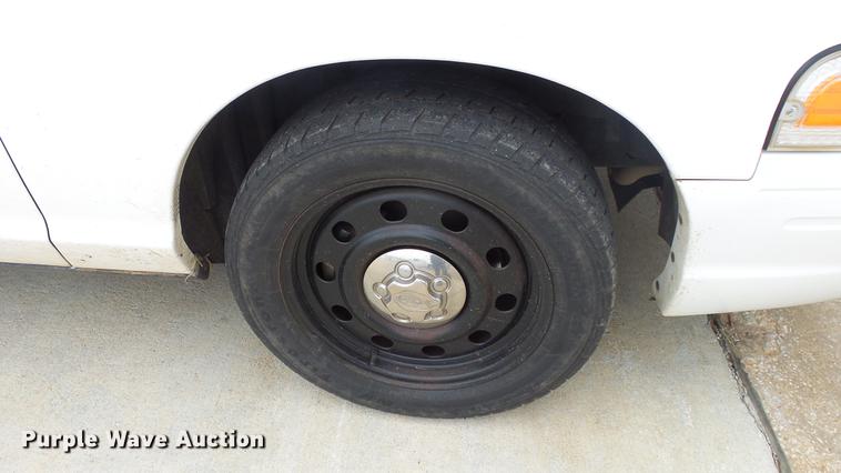 image for item DC3149 2007 Ford Crown Victoria Police Interceptor