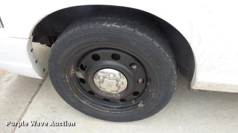 image for item DC3149 2007 Ford Crown Victoria Police Interceptor