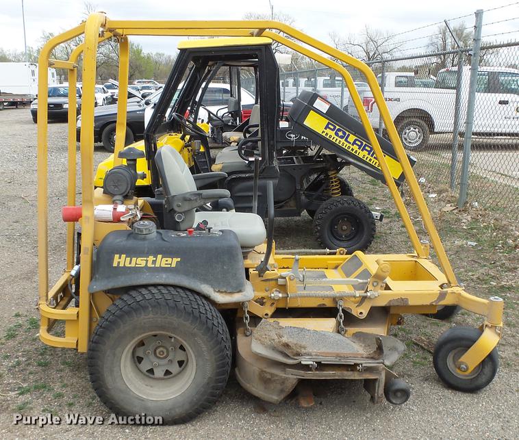 image for item DC3173 2005 Hustler ATZ lawn mower