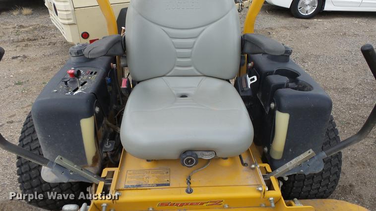 image for item DC3173 2005 Hustler ATZ lawn mower