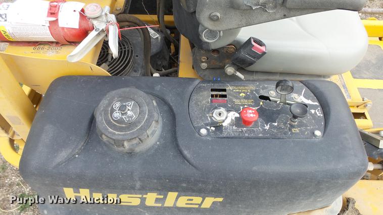 image for item DC3173 2005 Hustler ATZ lawn mower