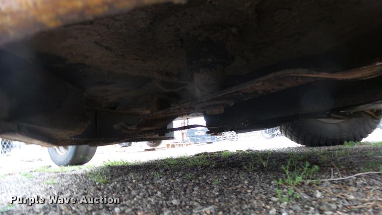 image for item DC3173 2005 Hustler ATZ lawn mower