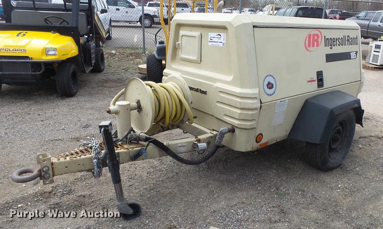 image for item DC3174 2004 Ingersoll Rand 185 air compressor