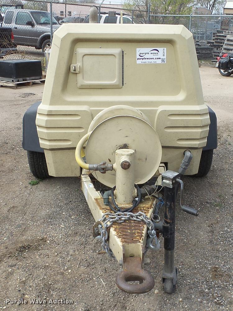 image for item DC3174 2004 Ingersoll Rand 185 air compressor