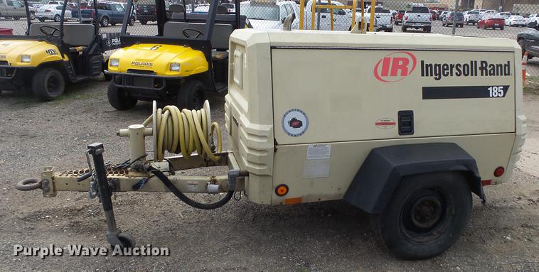 image for item DC3174 2004 Ingersoll Rand 185 air compressor