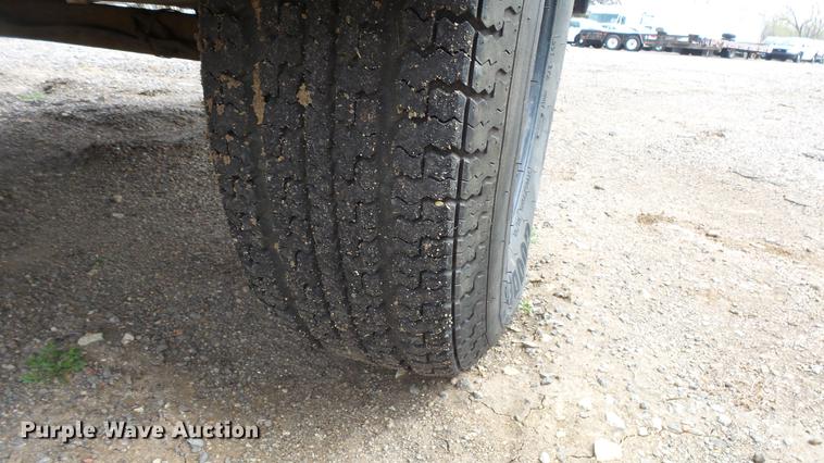 image for item DC3174 2004 Ingersoll Rand 185 air compressor