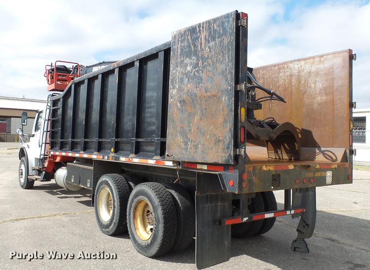 image for item DC3177 2007 Freightliner M2 106 crane truck