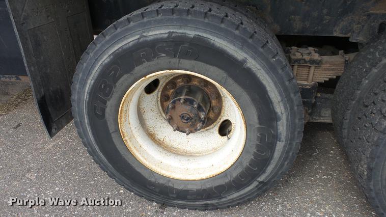 image for item DC3177 2007 Freightliner M2 106 crane truck