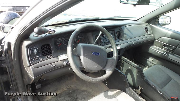 image for item DC3178 2010 Ford Crown Victoria Police Interceptor