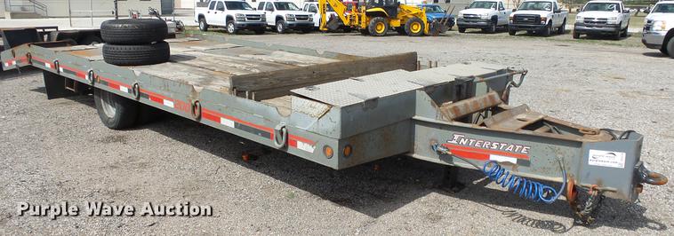 image for item DC3179 2007 Interstate utlity trailer